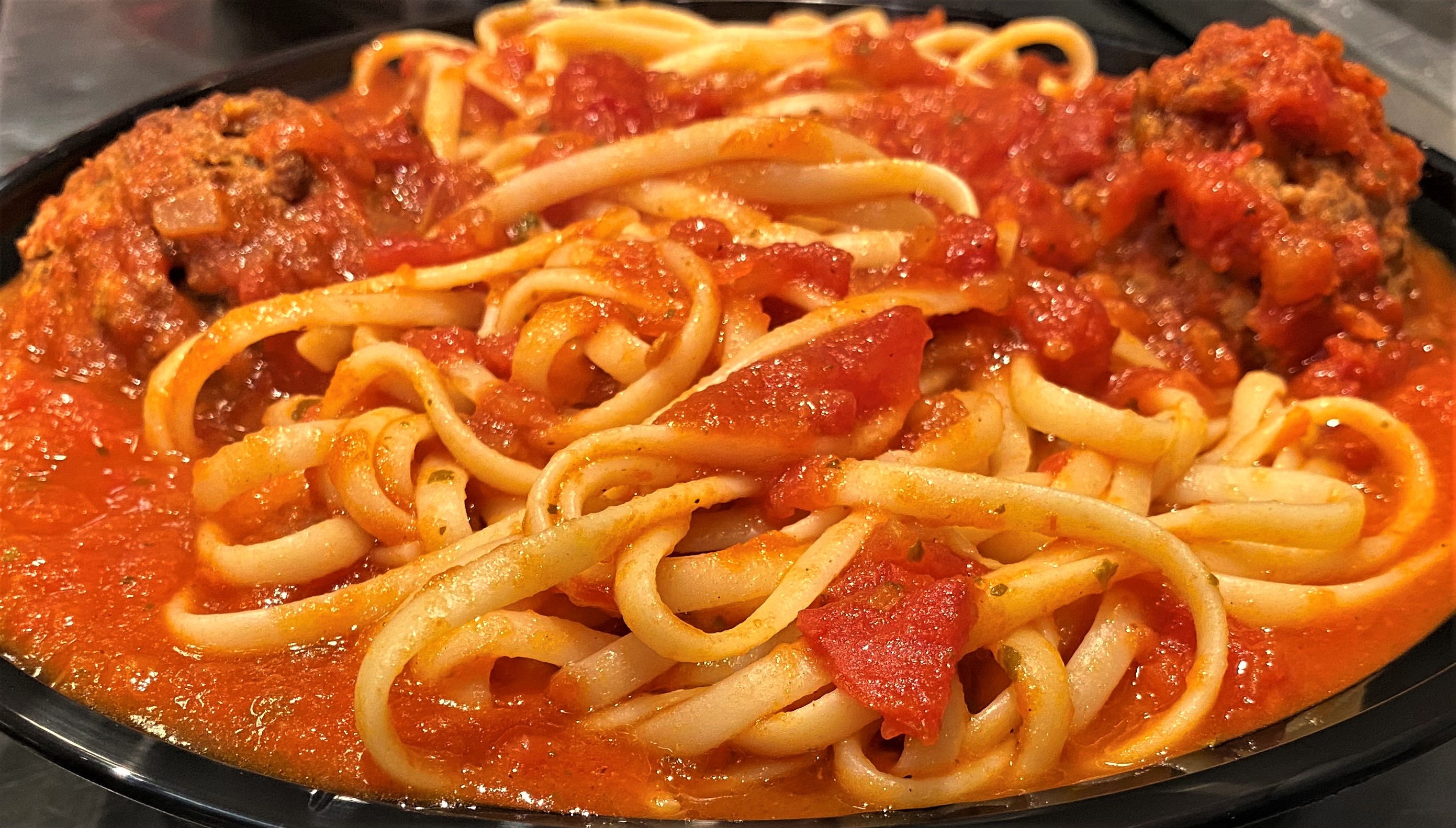 Order Pasta with Tomato Basil Sauce and Meatballs food online from Bob'S Italian Foods store, Medford on bringmethat.com