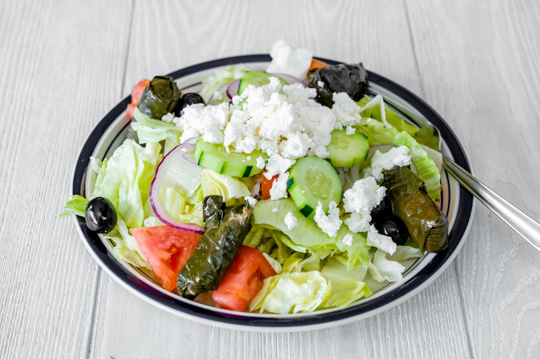 Order Greek Salad - Small food online from Joe's Pizza store, Easton on bringmethat.com