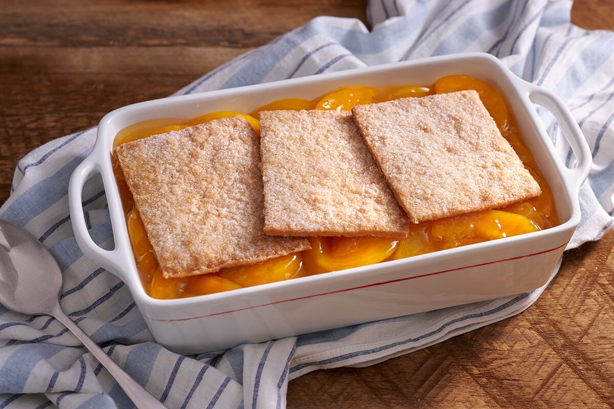 Order Peach Cobbler  food online from Cracker Barrel Old Country Store store, Warner Robins on bringmethat.com