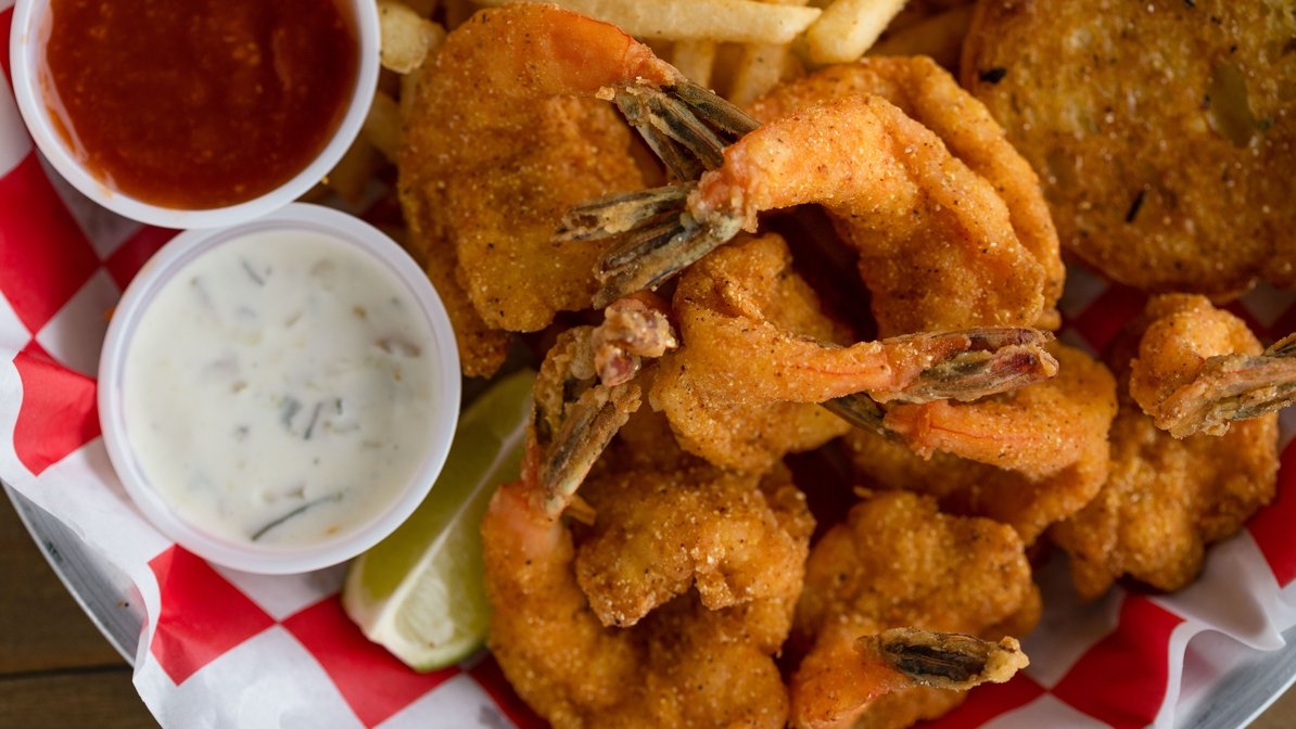 Order 9 Shrimp Combo food online from 7 Spice Cajun Seafood store, Houston on bringmethat.com