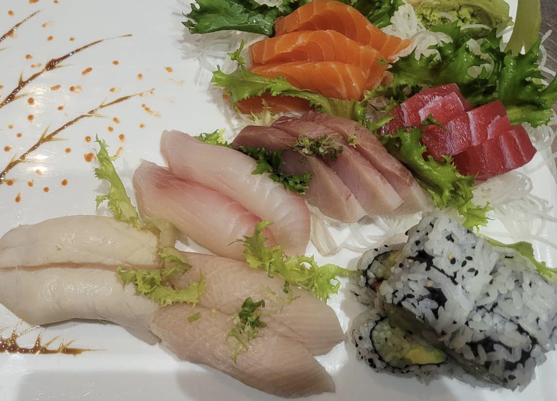 Order E09. Sushi ＆ Sashimi Combo food online from Soho Sushi store, Grand Rapids on bringmethat.com