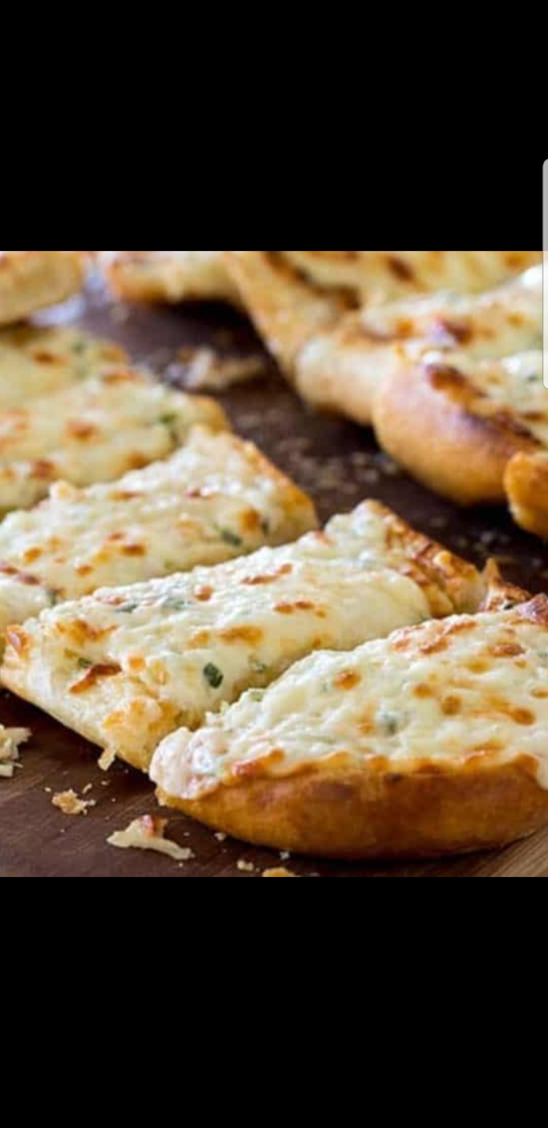 Order Garlic Cheese Bread food online from Romeo's Pizza and Pasta store, Wadsworth on bringmethat.com