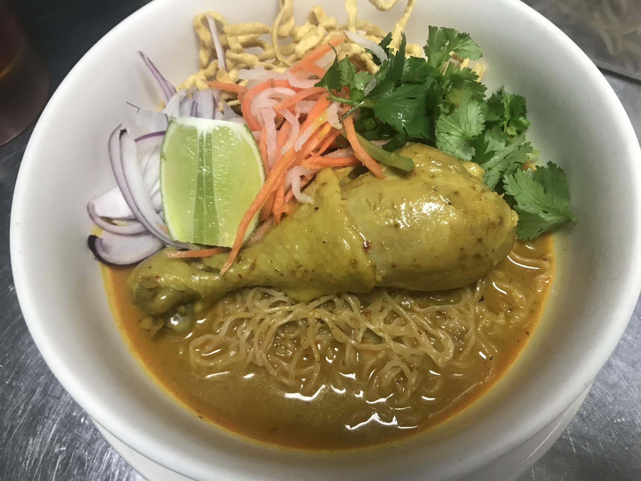Order Khao Soi food online from Pho n' Rice store, Somerville on bringmethat.com