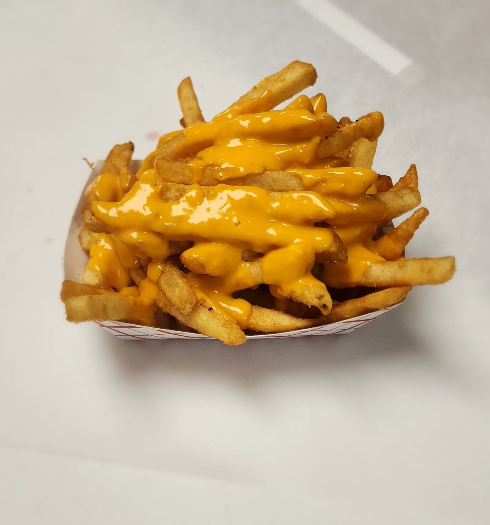Order French Fries with Cheese - Appetizer food online from Broad Street Pizza store, Meriden on bringmethat.com