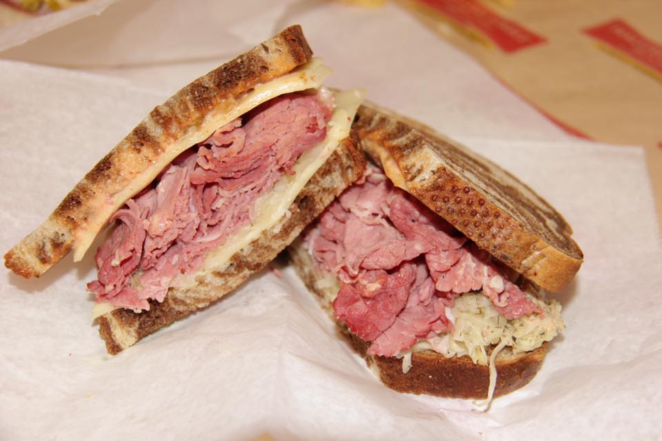 Order #8. Wells St. Corned Beef Sandwich food online from Halsted Street Deli store, Downers Grove on bringmethat.com