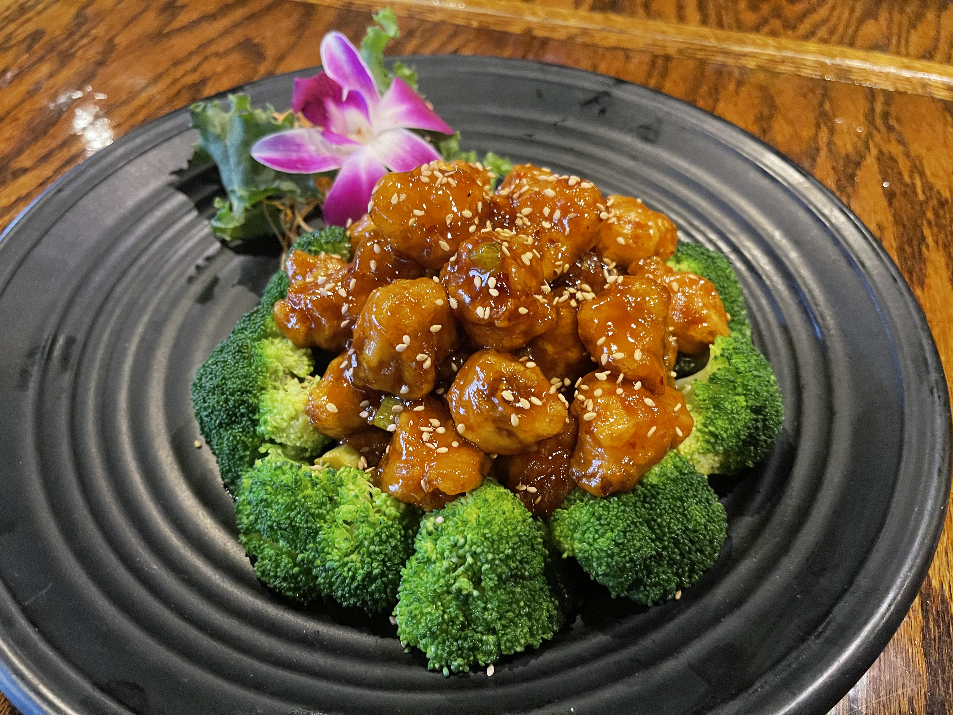 Order 6. Sesame Chicken food online from Sake Cafe store, Albany on bringmethat.com