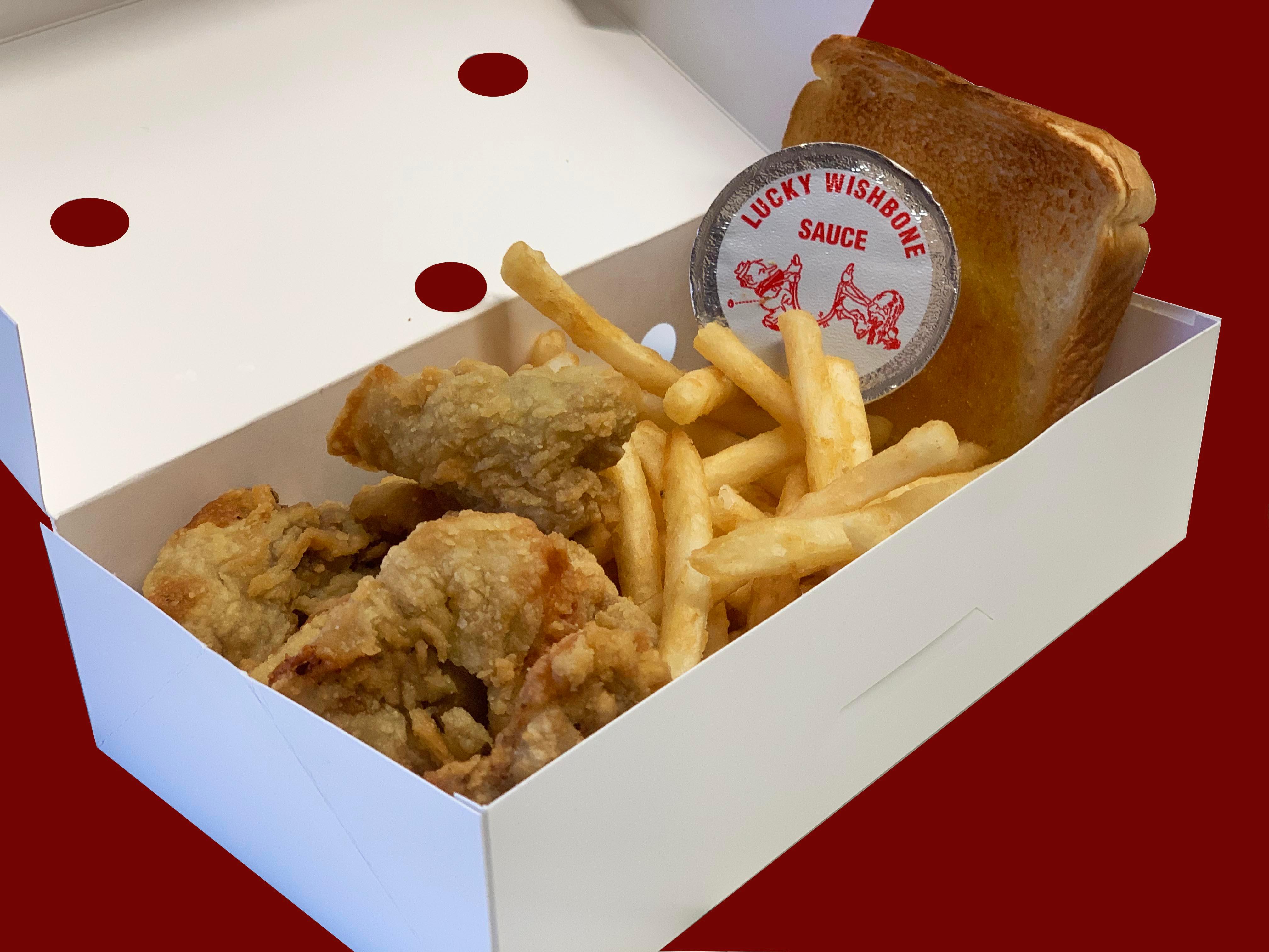 Order 6 pc Mom Liver Dinner food online from Lucky Wishbone store, Tucson on bringmethat.com