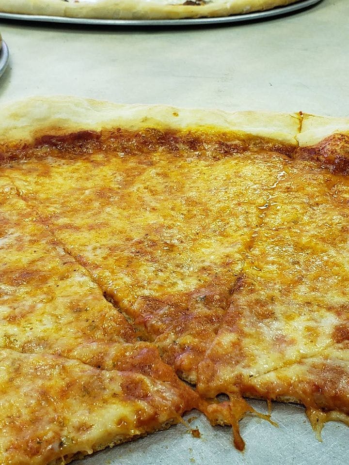 Order Cheese Pizza - Small food online from Vinny & Thoze Guyz Pizzeria store, Lancaster on bringmethat.com