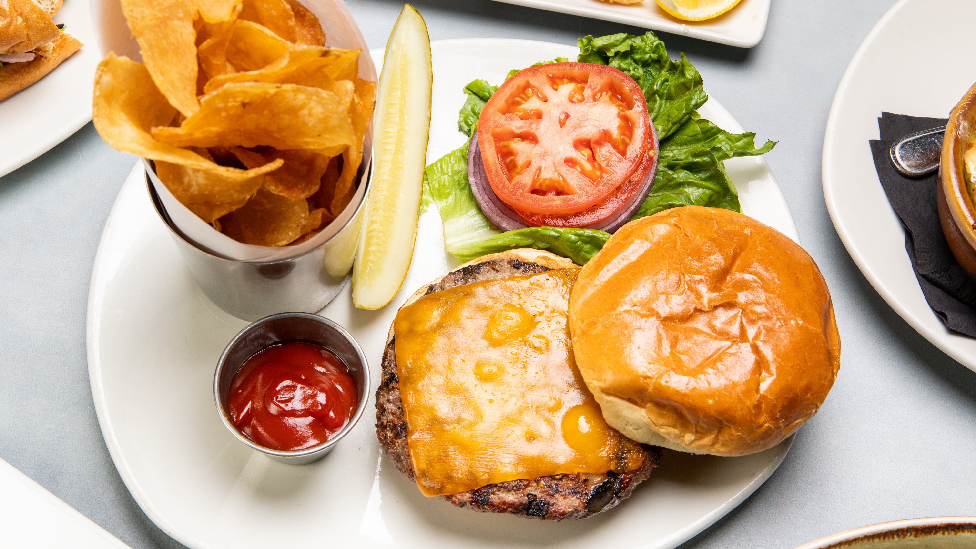 Order All-American Cheeseburger food online from Countyline Tavern store, Buffalo Grove on bringmethat.com