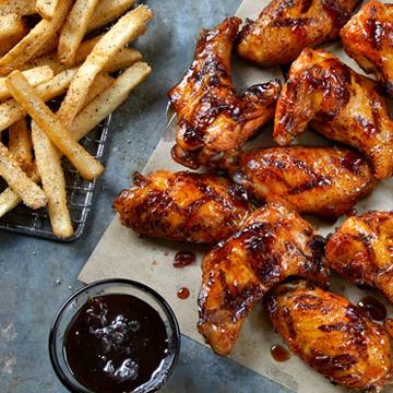 Order 12 Grilled Wings food online from Conviction Chicken and Wings store, Massapequa Park on bringmethat.com