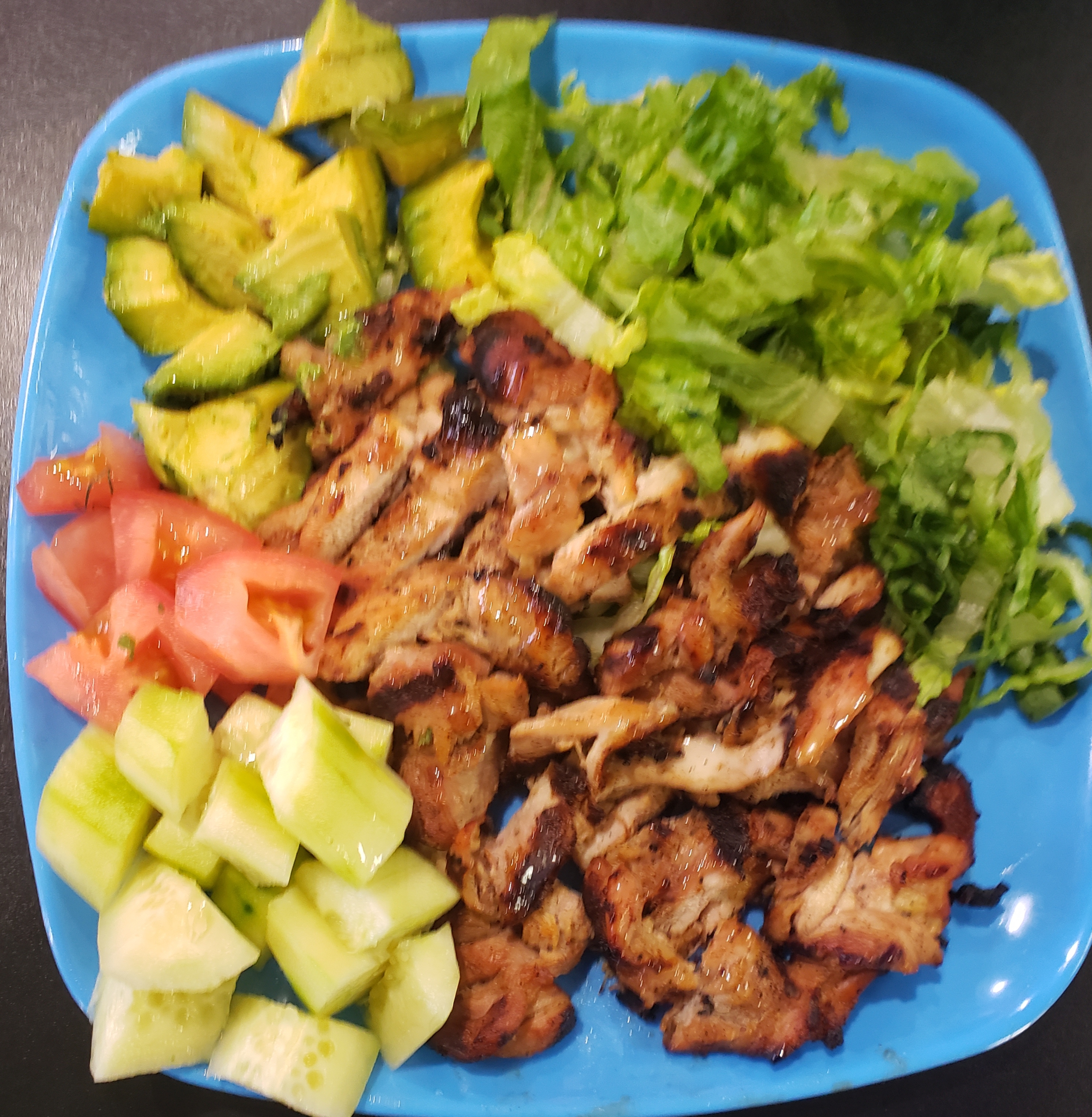 Order Grilled Chicken Salad food online from Mamicons Mexican Restaurant store, Los Angeles on bringmethat.com