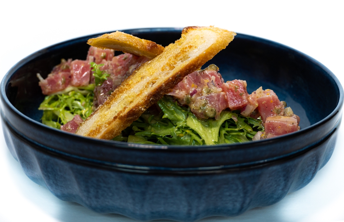 Order Tuna Tartare Salad food online from Ambrogio 15 store, San Diego on bringmethat.com