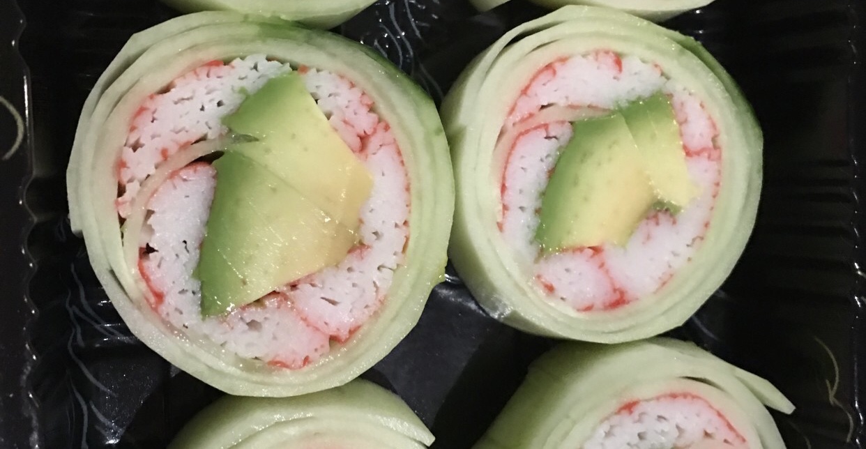 Order Kani Avocado Naruto Roll food online from Akimoto sushi store, New York on bringmethat.com