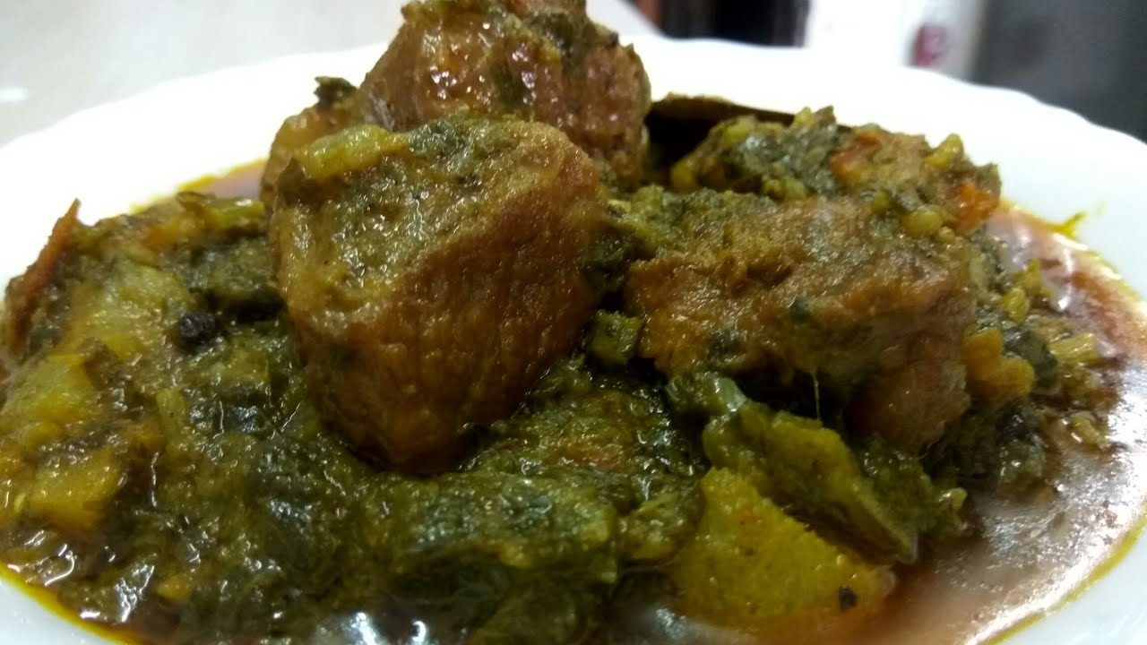 Order Palak Ghosht food online from Tandoori Restaurant store, Villa Park on bringmethat.com