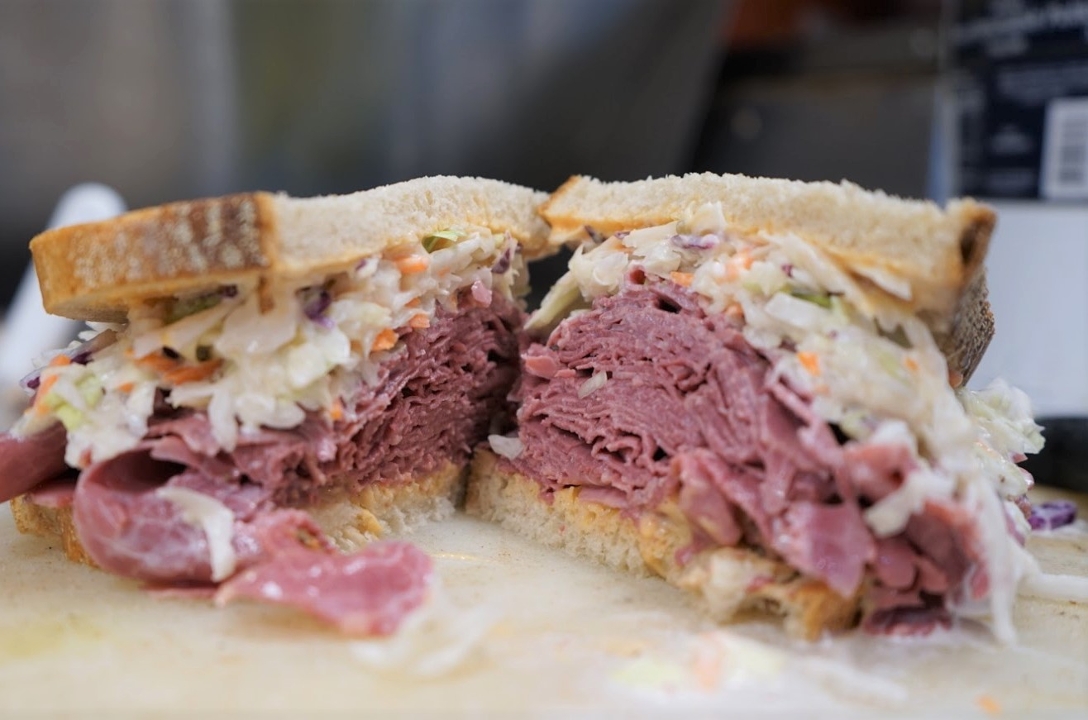 Order Lous | Corned Beef food online from Water Dog store, Ventnor City on bringmethat.com
