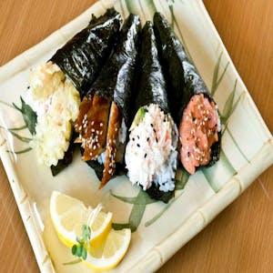 Order Hand Roll Deluxe Combo  food online from Sushi Ya store, Pasadena on bringmethat.com