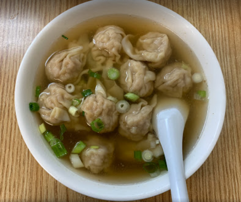 Order 1. Wonton Soup(净云吞) food online from New Fortune Restaurant store, San Francisco on bringmethat.com