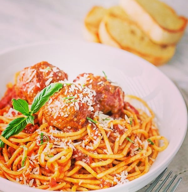 Order Spaghetti &  Beef Meatballs food online from 3 Brothers Pizza Cafe store, Farmingdale on bringmethat.com