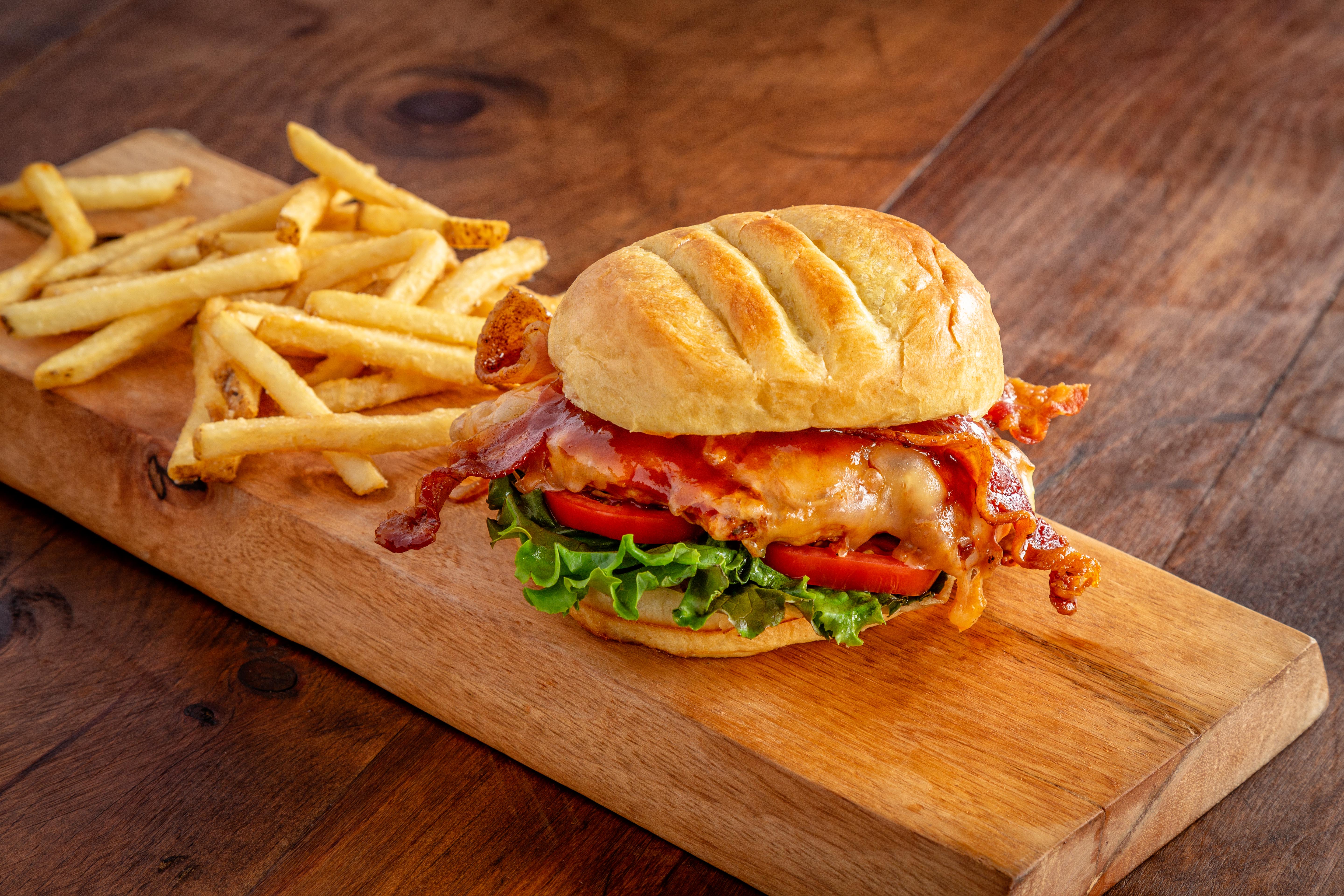 Order BBQ Bacon Chicken Sandwich food online from Uno Pizzeria & Grill store, Norfolk on bringmethat.com