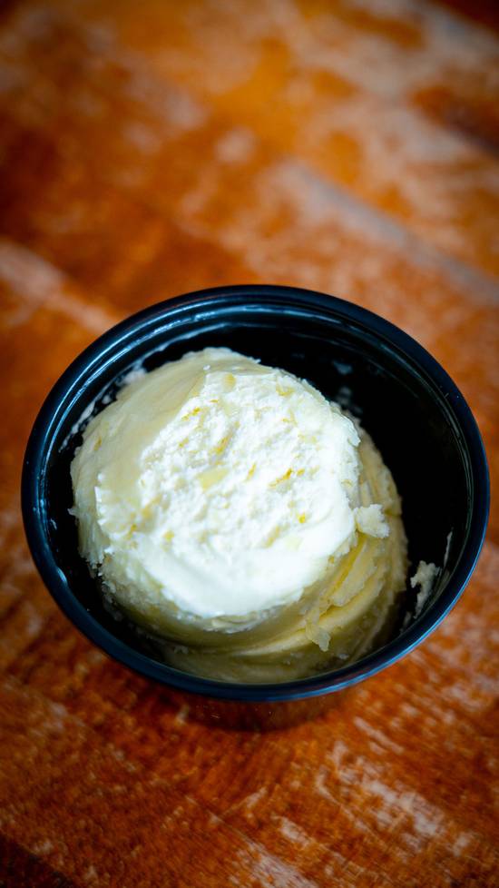 Order Garlic Butter food online from Desano store, Austin on bringmethat.com