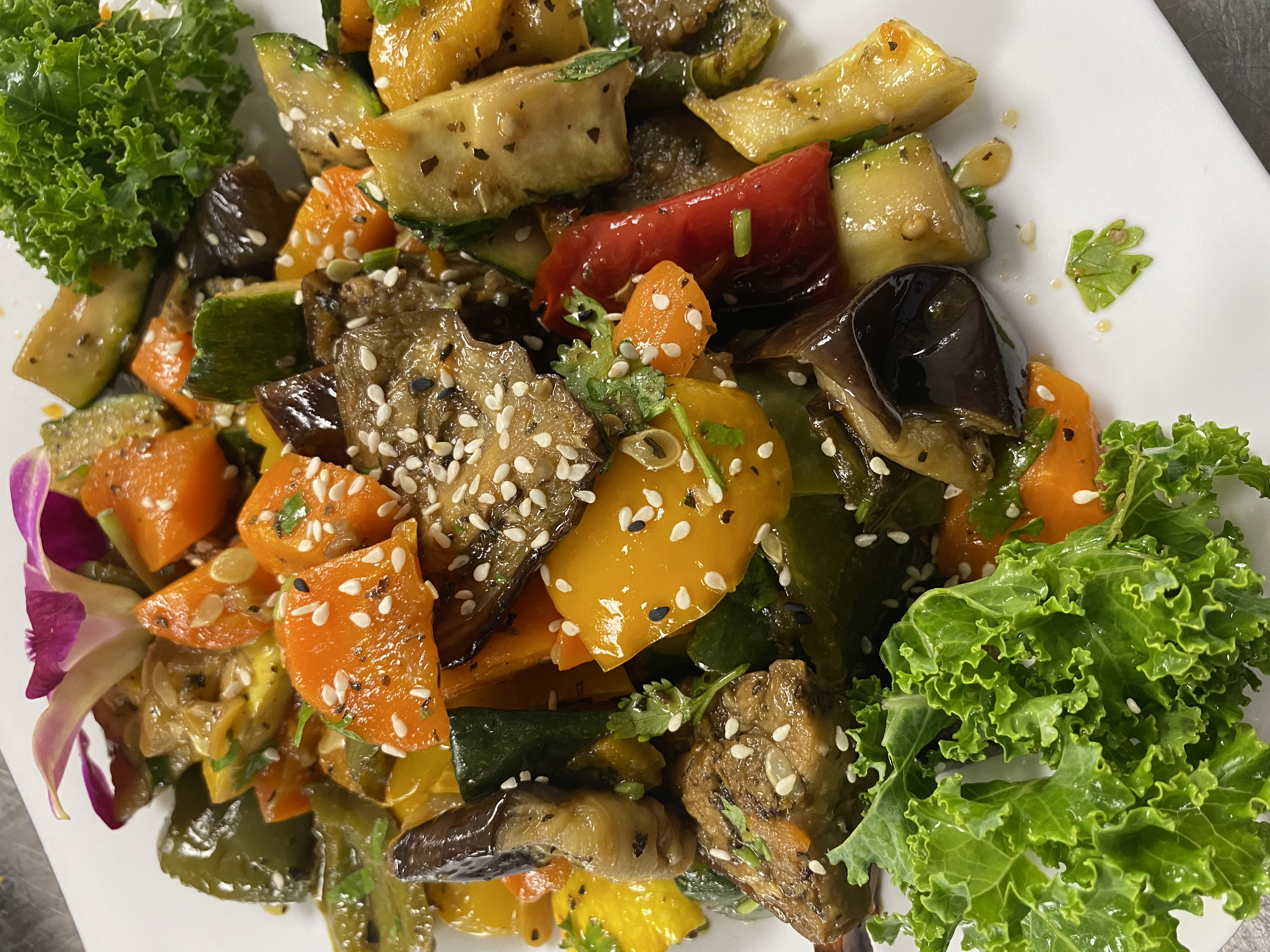 Order Salat Satte  food online from Zarhal Restaurant store, Philadelphia on bringmethat.com