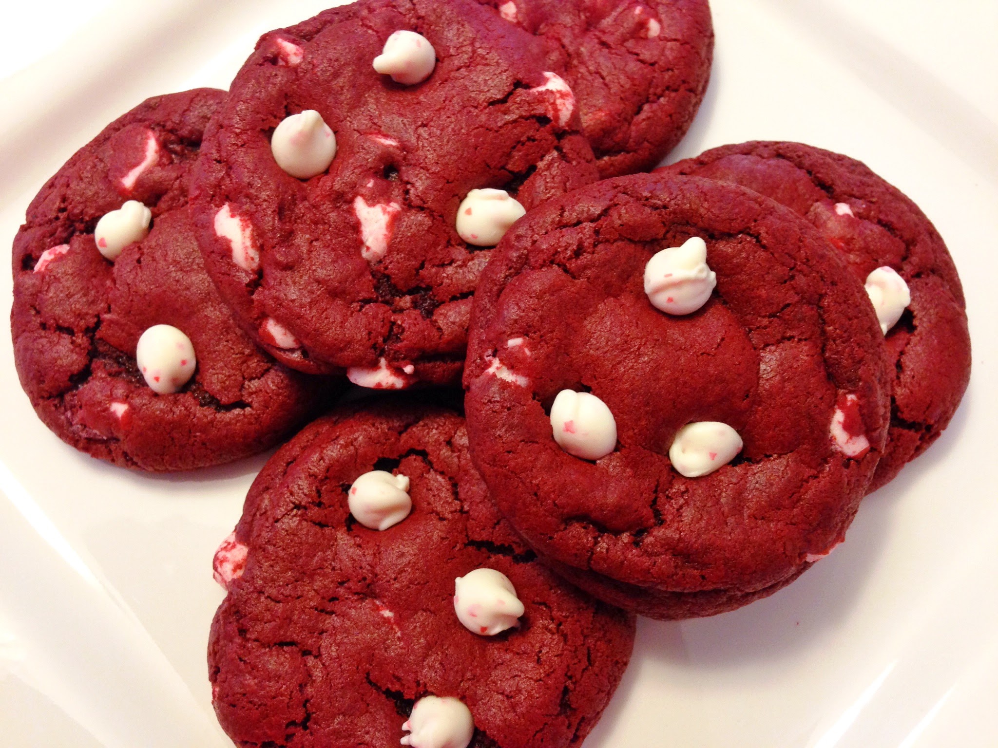 Order Red Velvet Cookie food online from Baby Cakes Confectionary store, Savannah on bringmethat.com