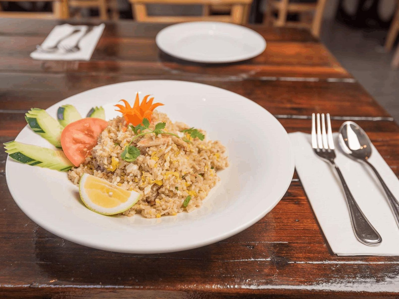 Order Crab Fried Rice    food online from Charm Thai Eatery store, San Mateo on bringmethat.com