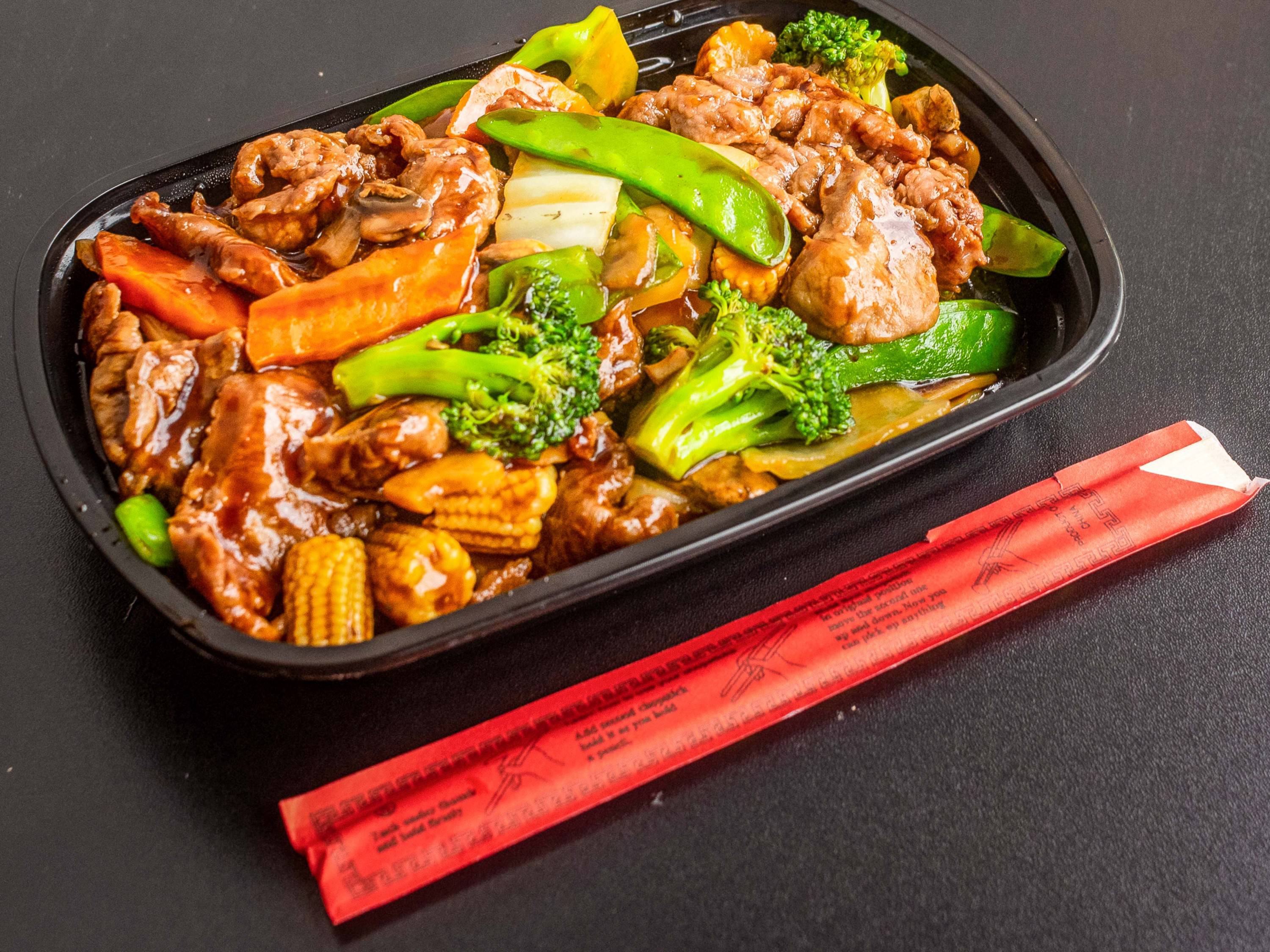 Order 61. Beef with Mixed Vegetables food online from Chang's Wok Inn store, Peoria on bringmethat.com