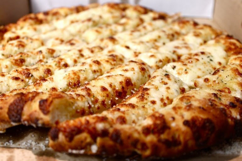 Order Gumby Combo (Large Pizza) food online from Gumby's Pizza store, Raleigh on bringmethat.com