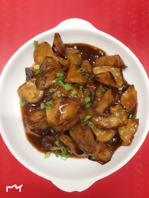 Order 36. Eggplant with Pork in Brown Sauce food online from Home Taste store, Buffalo on bringmethat.com