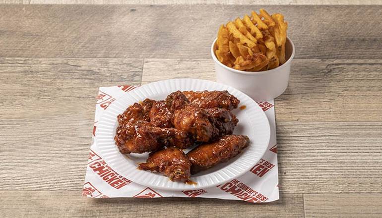 Order Traditional Wings Combo - 8 Piece food online from The Country Best Chicken store, Clinton on bringmethat.com