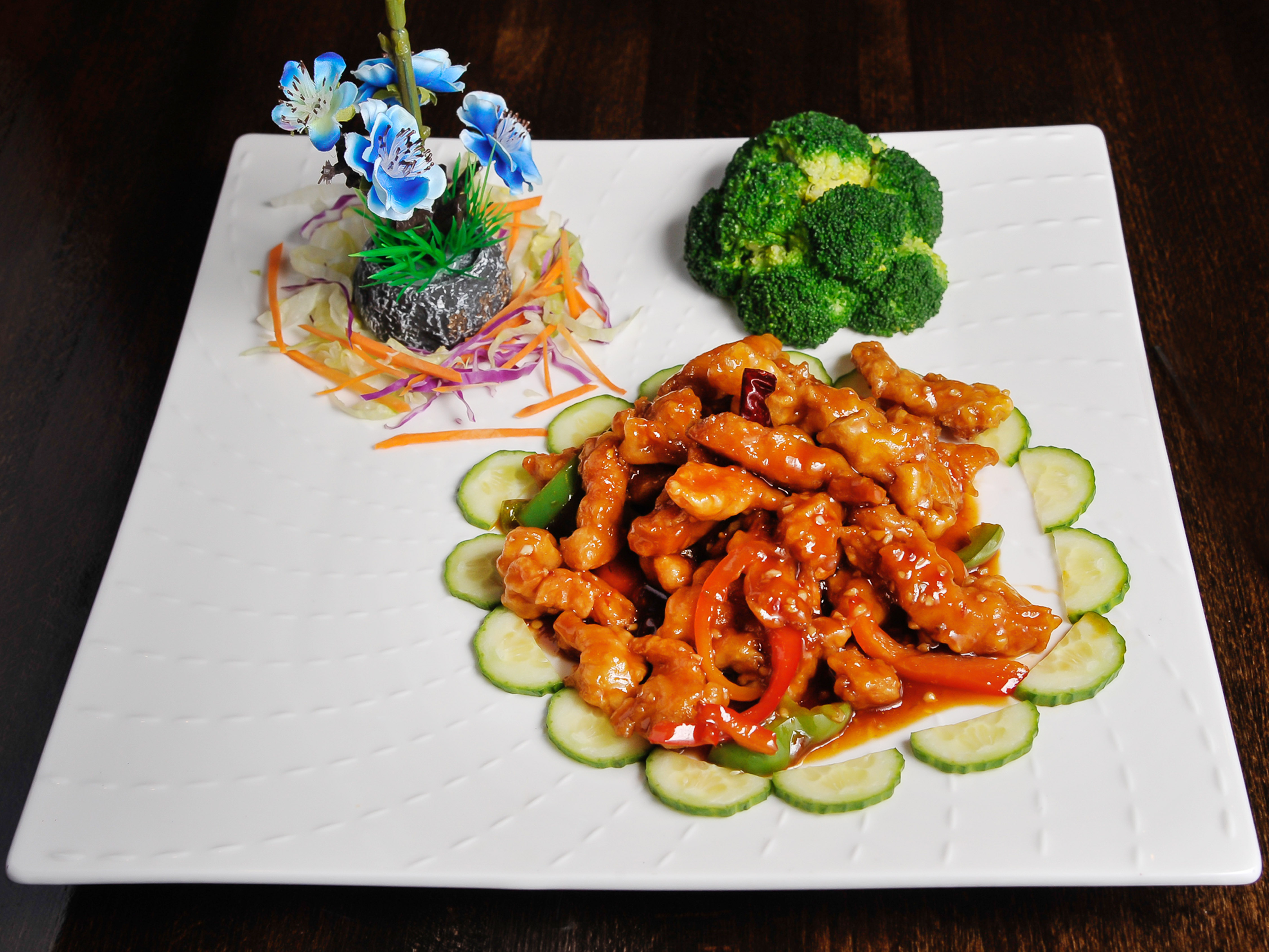Order General Tso's Plate food online from Nova Sushi Bar Asian Bistro store, Atlanta on bringmethat.com