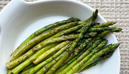 Order Grilled Asparagus food online from The Boathouse store, Midlothian on bringmethat.com