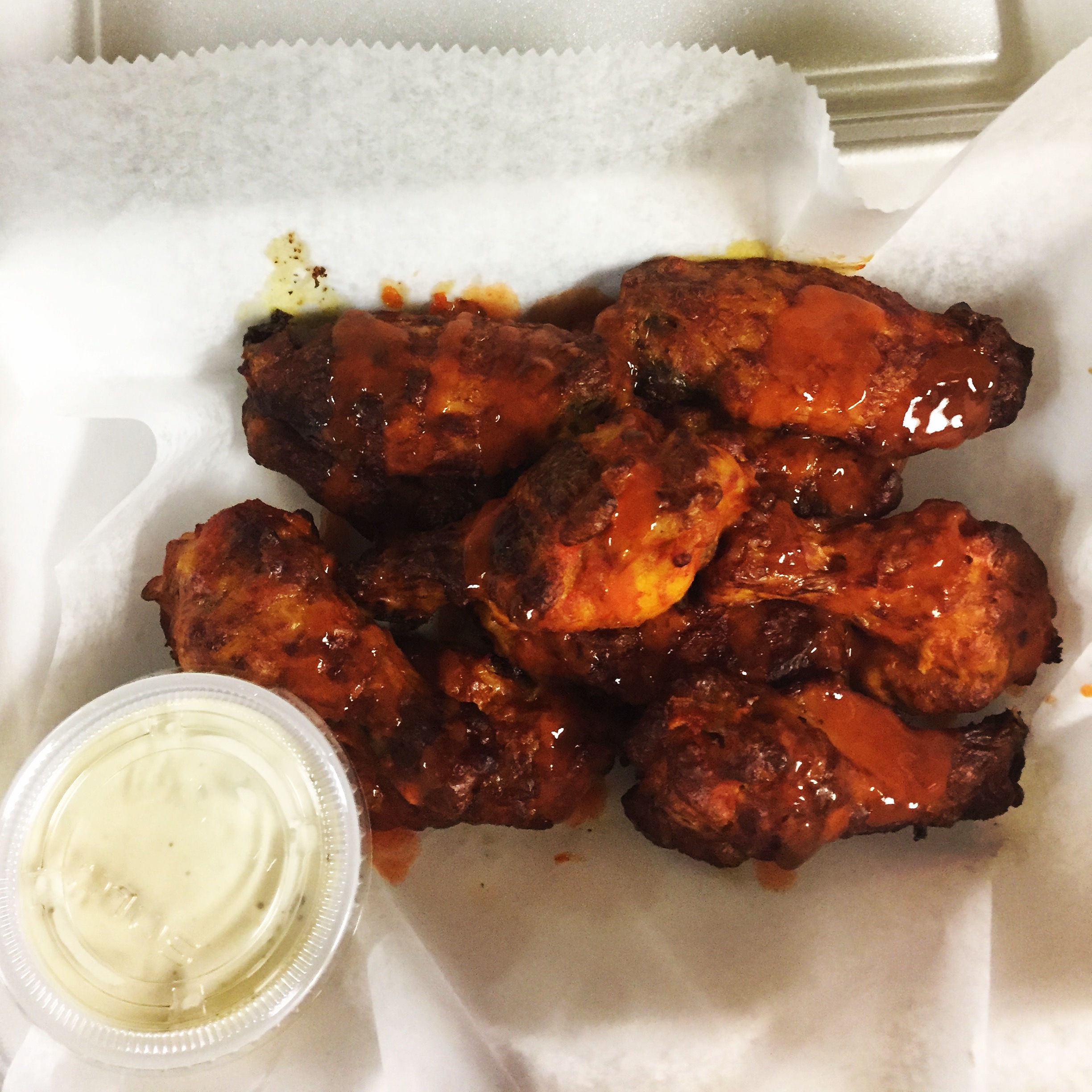 Order Chicken Wings food online from Ronzio Pizza & Subs store, Warwick on bringmethat.com