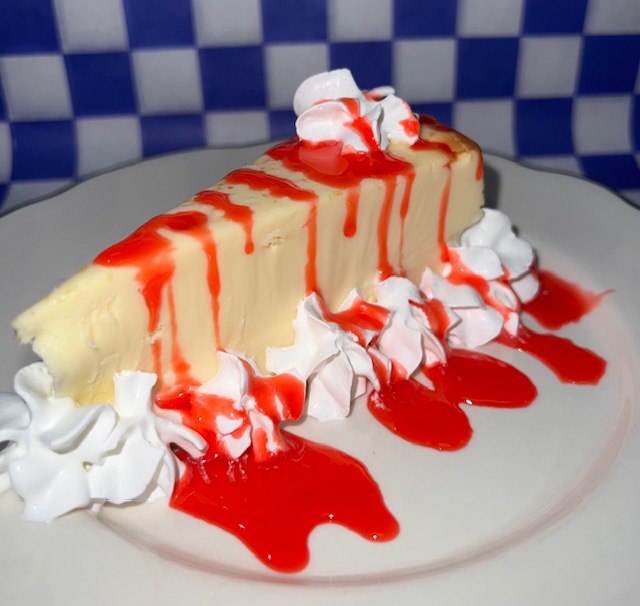 Order Creamy Cheesecake food online from Dunderbak's store, Whitehall on bringmethat.com