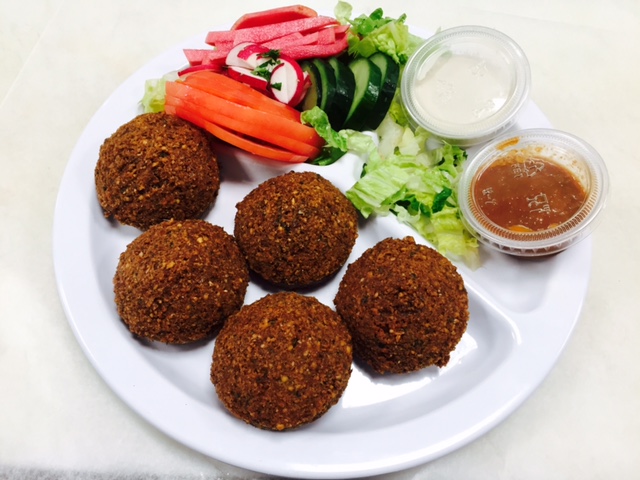 Order Falafel Plate food online from Libanais Resturant store, Lincolnwood on bringmethat.com