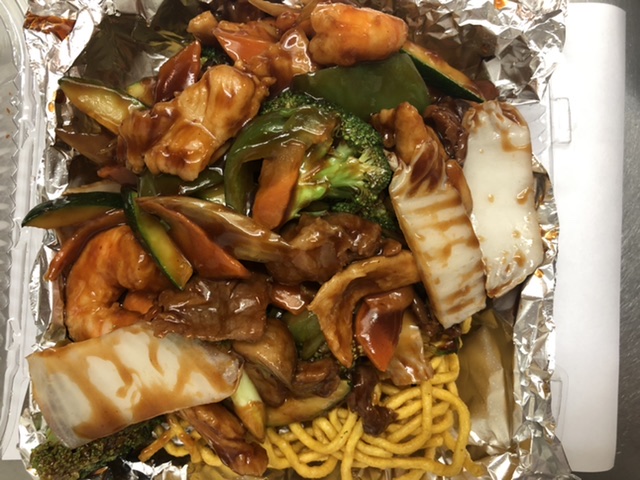 Order A5. House Pan-Fried Noodle food online from Yeung Fong store, Washington on bringmethat.com