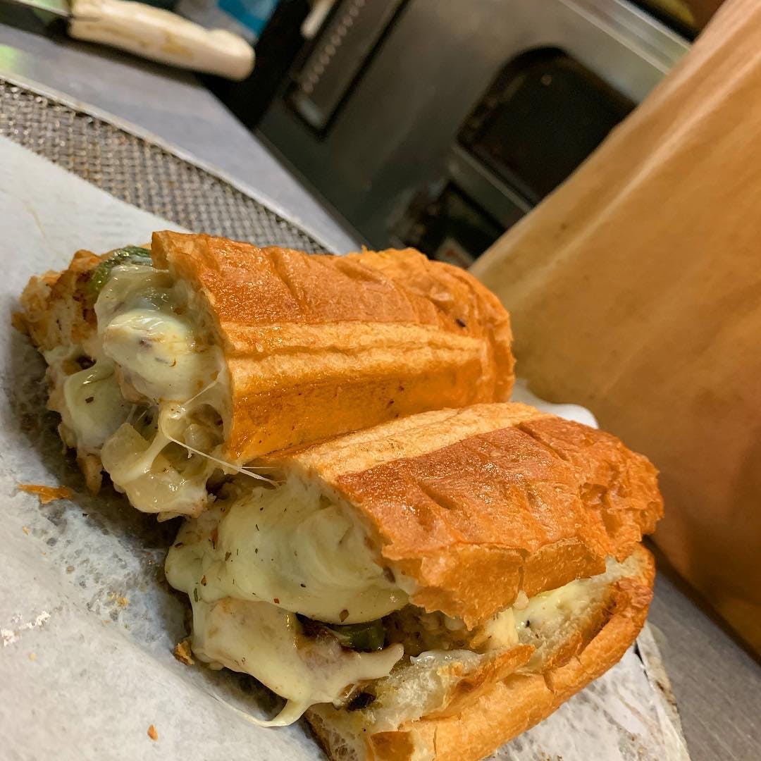 Order Chicken & Cheese Grinder - 6'' food online from Holiday Pizza store, Statesboro on bringmethat.com
