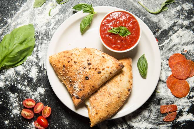 Order Spinach Calzone food online from Calabria Brickoven Pizzeria store, Mt. Juliet on bringmethat.com