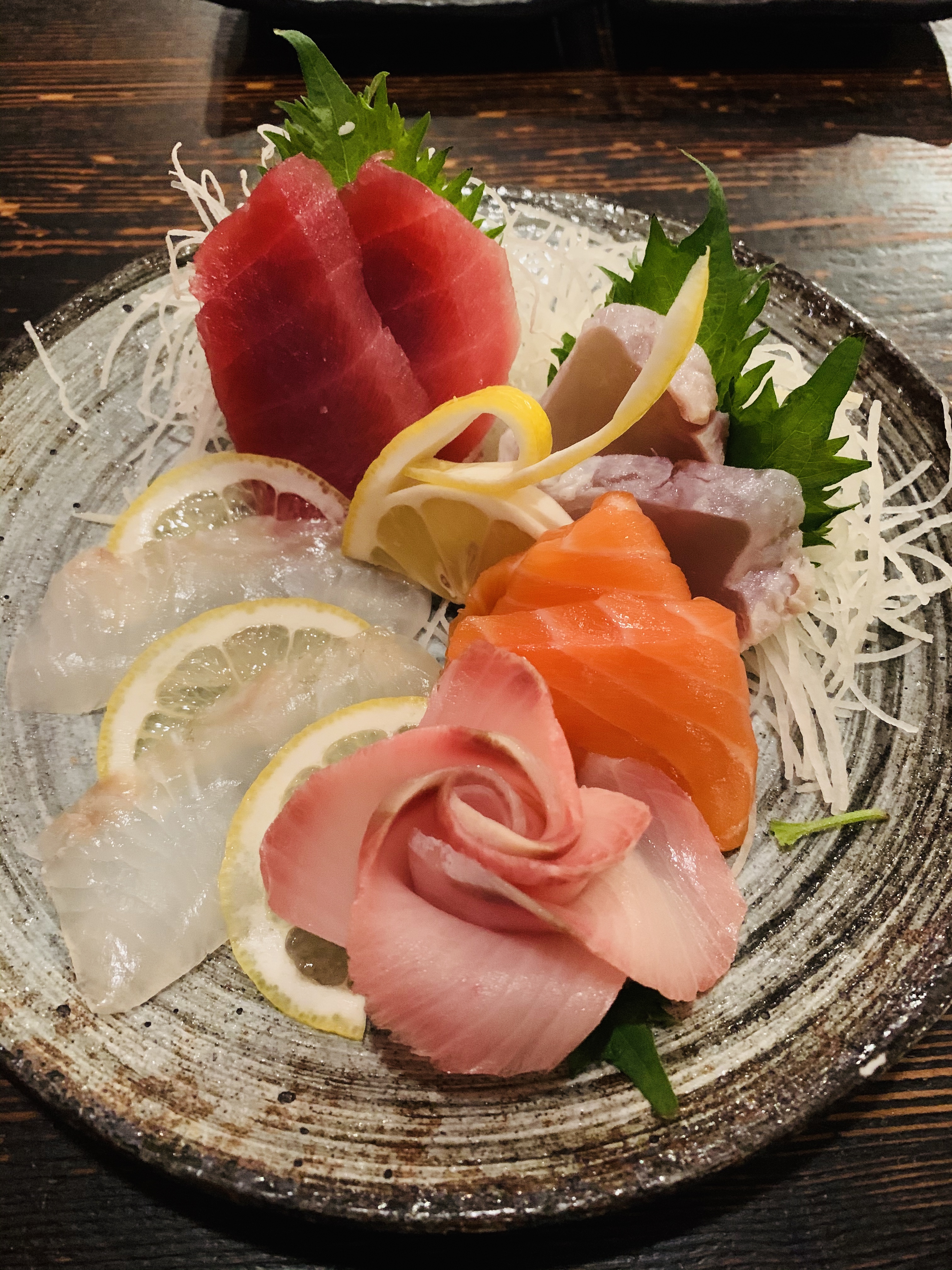 Order Gluten Free Chef's Mix Sashimi Plate food online from Sushi Lounge store, Poway on bringmethat.com