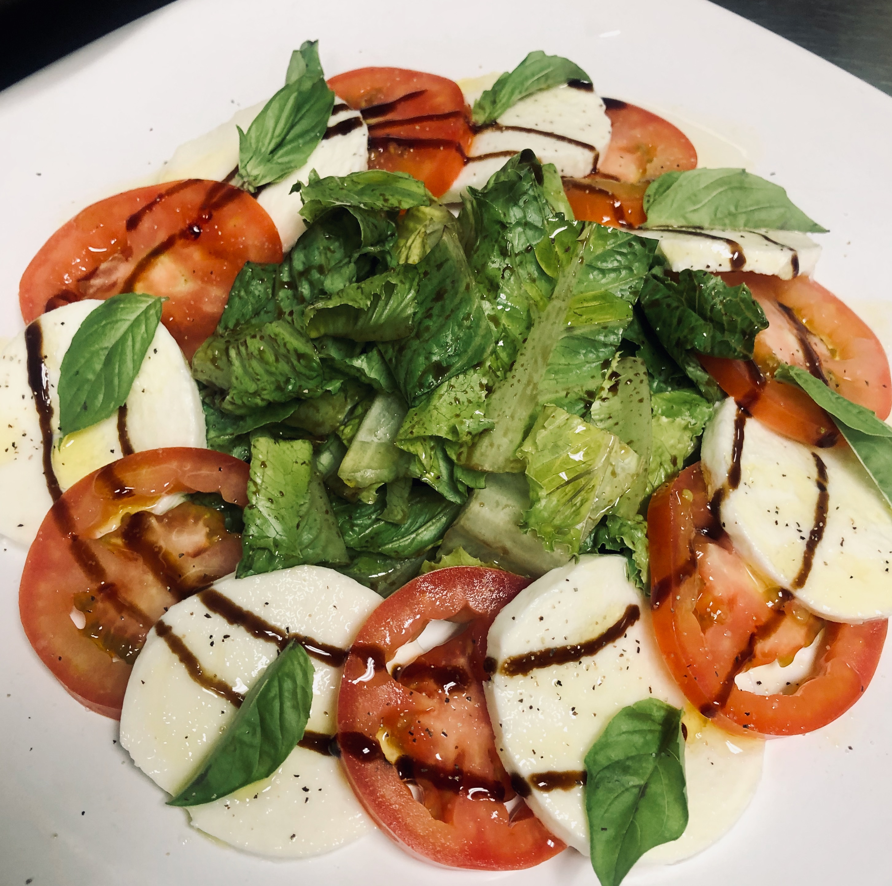 Order Caprese salad food online from Chefs Of New York store, Modesto on bringmethat.com