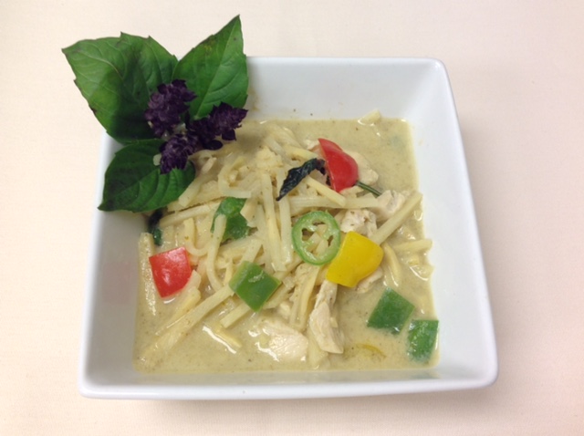 Order 56. Green Curry food online from Nine Thai Cuisine store, Chicago on bringmethat.com