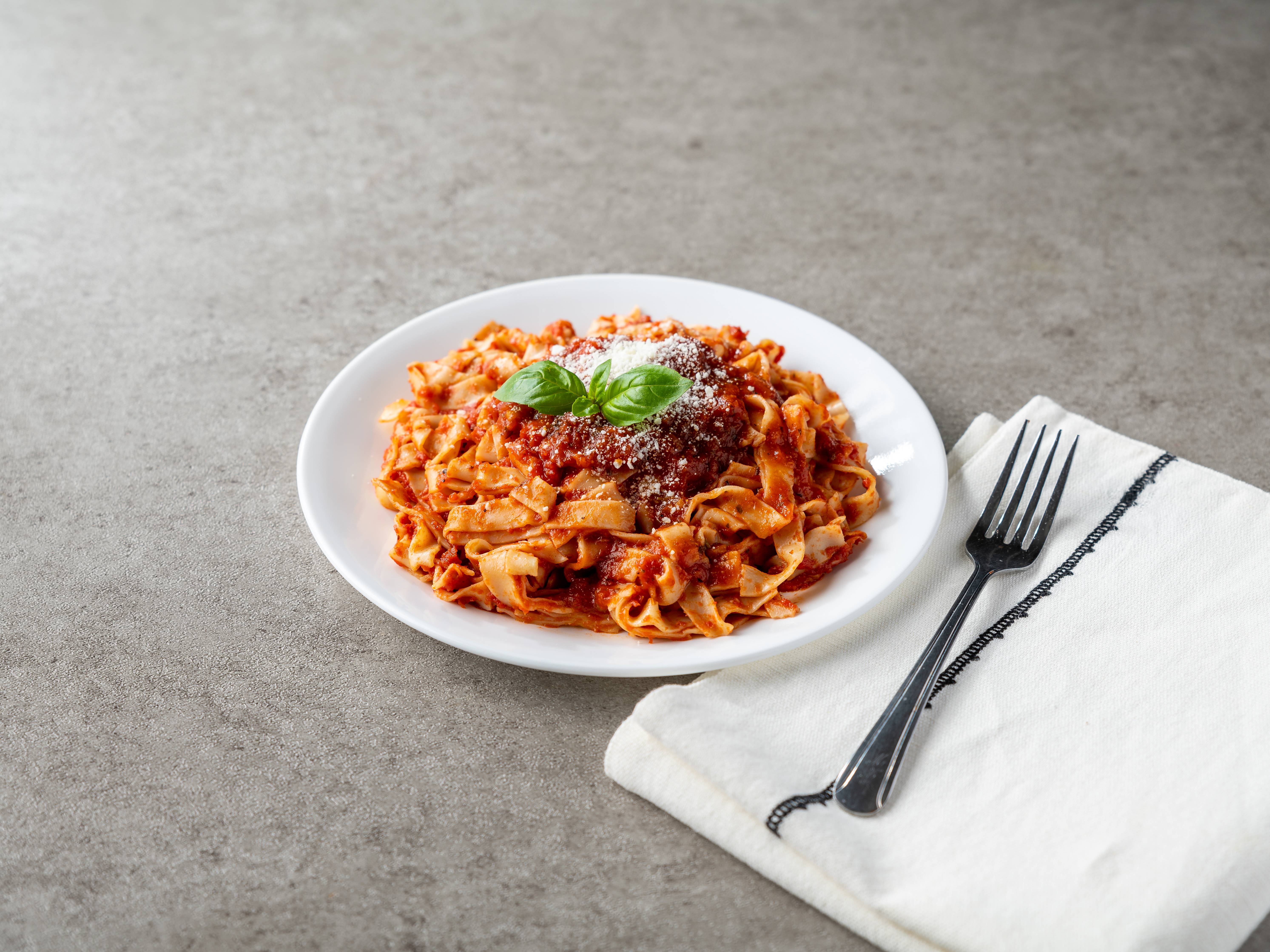 Order Pasta with Marinara Sauce food online from Sergio's Italian Bistro store, Norman on bringmethat.com