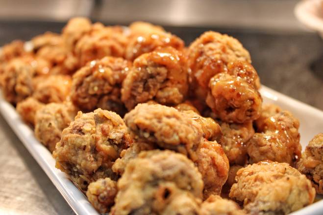 Order Crispy Mushrooms food online from Stock And Barrel store, Knoxville on bringmethat.com