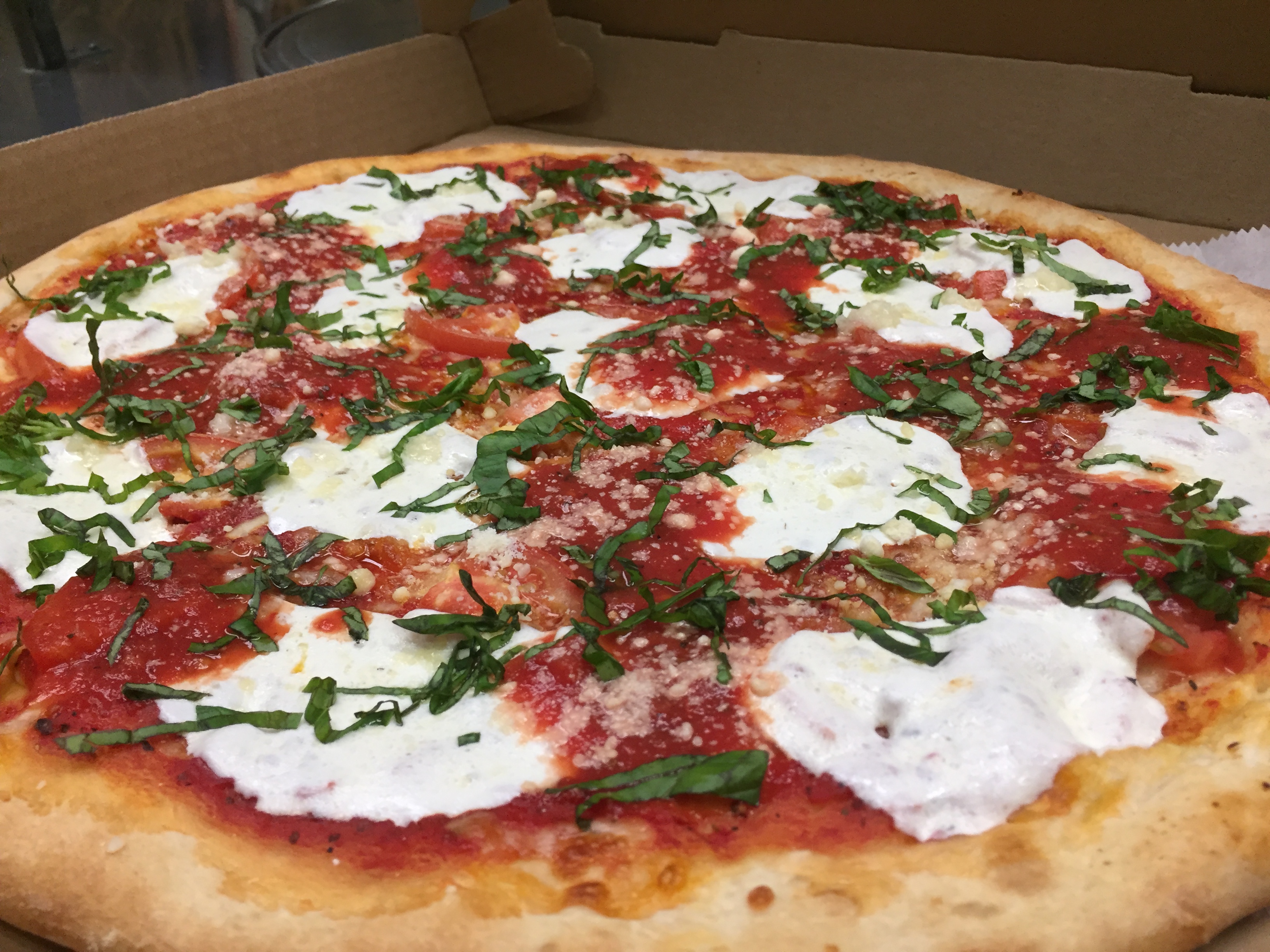 Order Margherita Pizza food online from Gusto Pizza store, Delmar on bringmethat.com