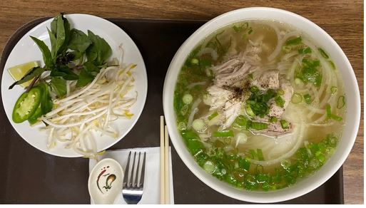 Order Chicken Pho Noodle Soup food online from Pho House store, Meridian on bringmethat.com