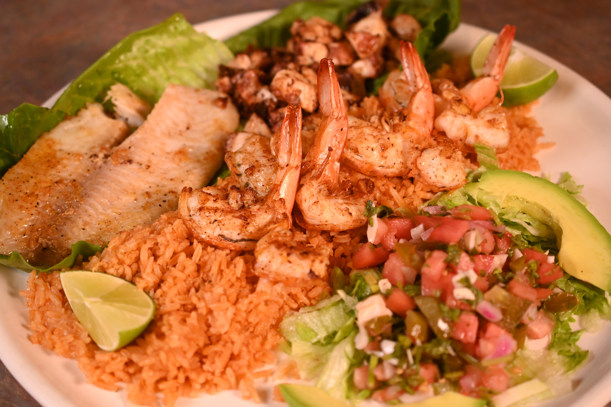 Order CANCUN PLATE food online from Ixtapa Grill Family Mexican Restaurant store, Hamden on bringmethat.com