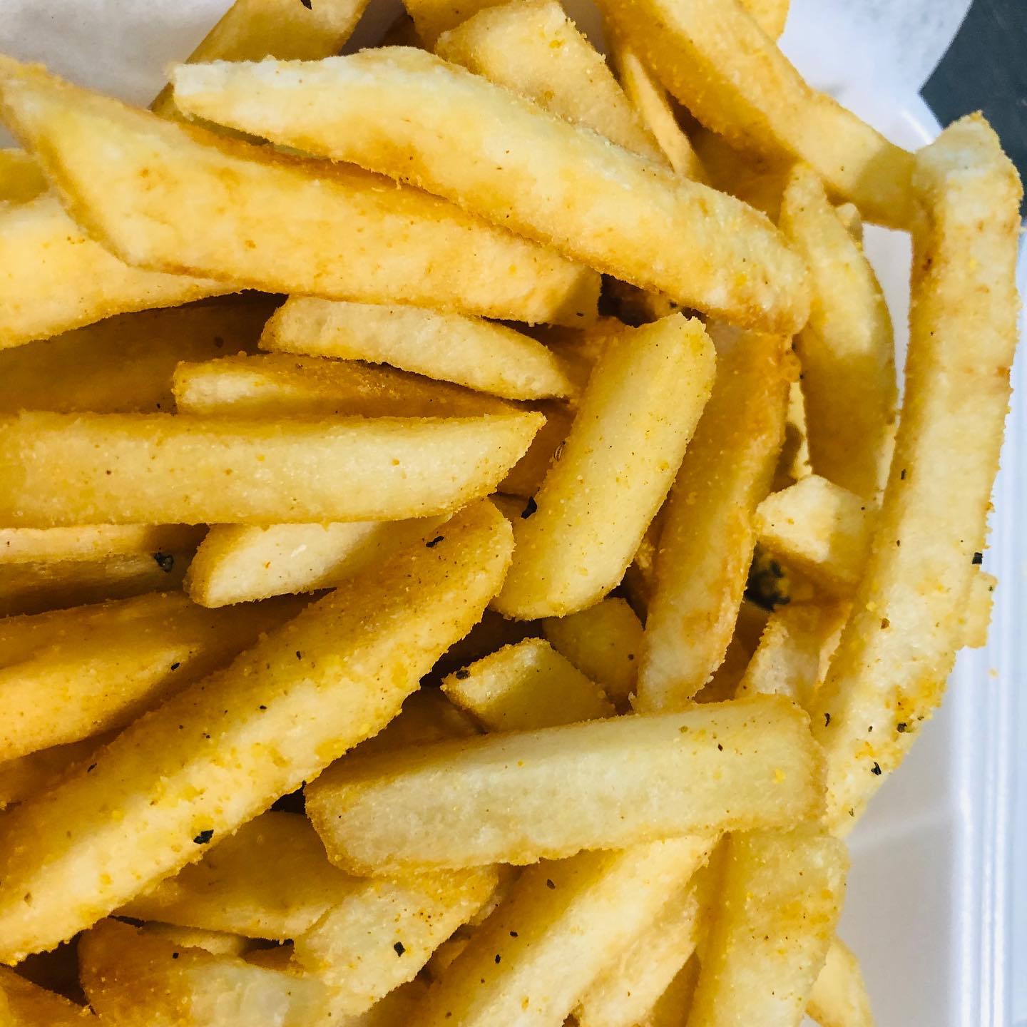 Order Fries food online from Bronzeville Wingz store, Chicago on bringmethat.com
