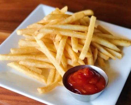 Order Shoestring French Fries food online from Sedona Taphouse store, Glen Allen on bringmethat.com