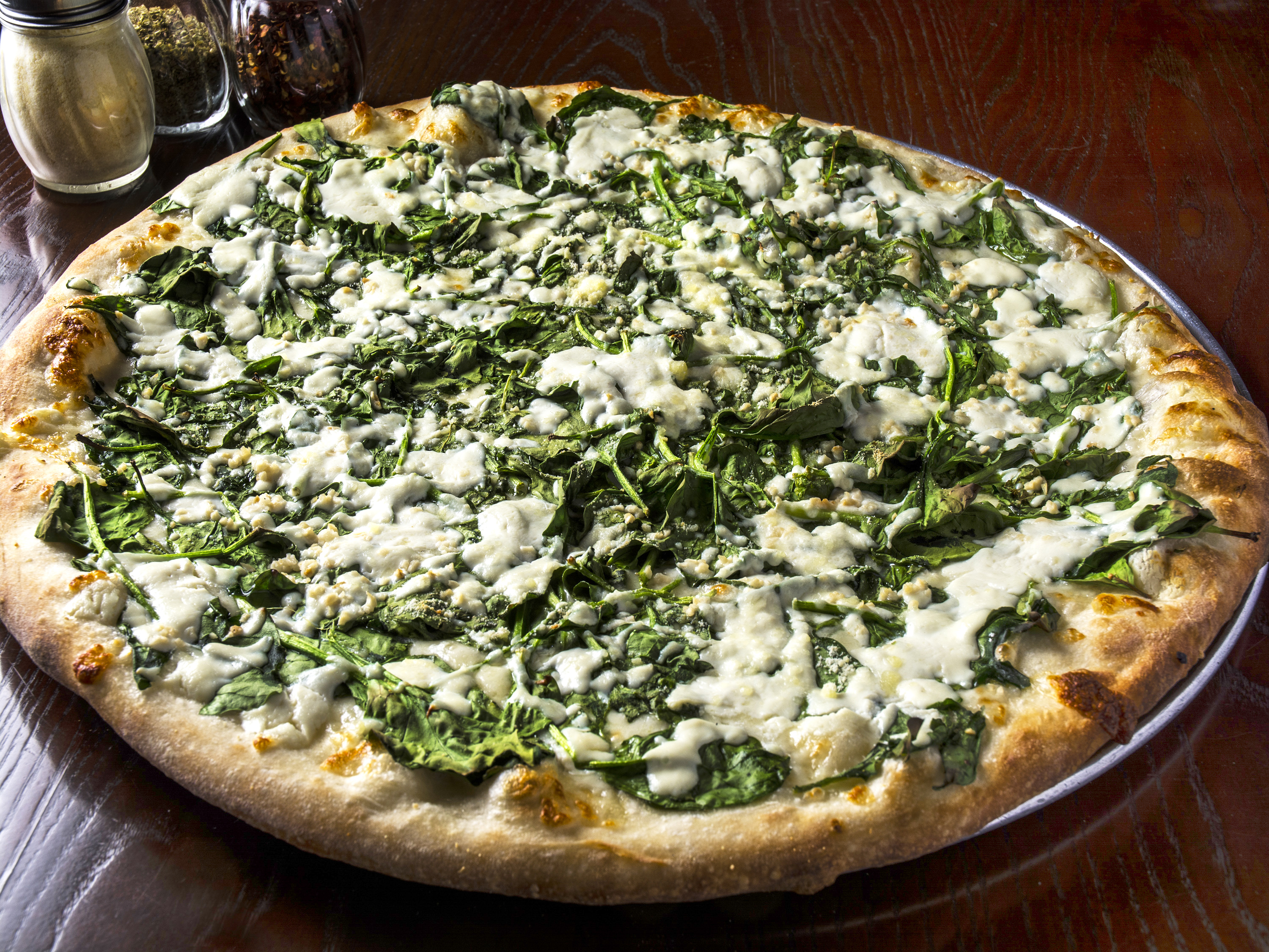 Order 6. White Spinach with Garlic Special Pie food online from Bongiorno New York Pizzeria store, Temecula on bringmethat.com